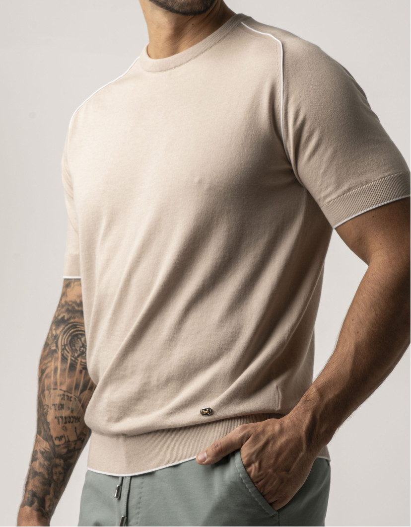 Castello d'Oro Beige Knitwear T-shirt  image